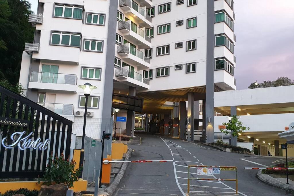 1. Luxury Kristal 1 丹绒亚路市中心高級住宅 Kota Kinabalu